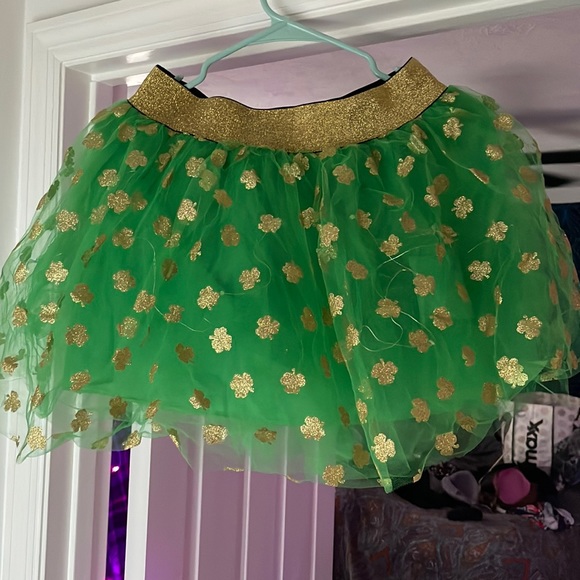 Light Up St. Patrick’s Day Tutu Skirt Size S/M - Picture 1 of 5